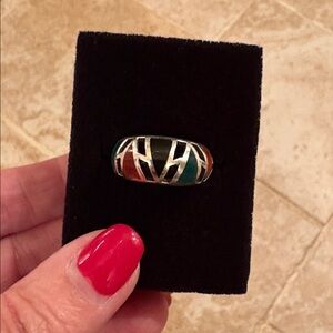 Size 8 Silver Inlaid Geometric Women's Ring